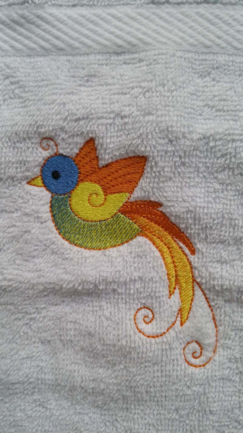 Handtuch_Paradiesvogel.jpg Handtuch_Paradiesvogel.jpg